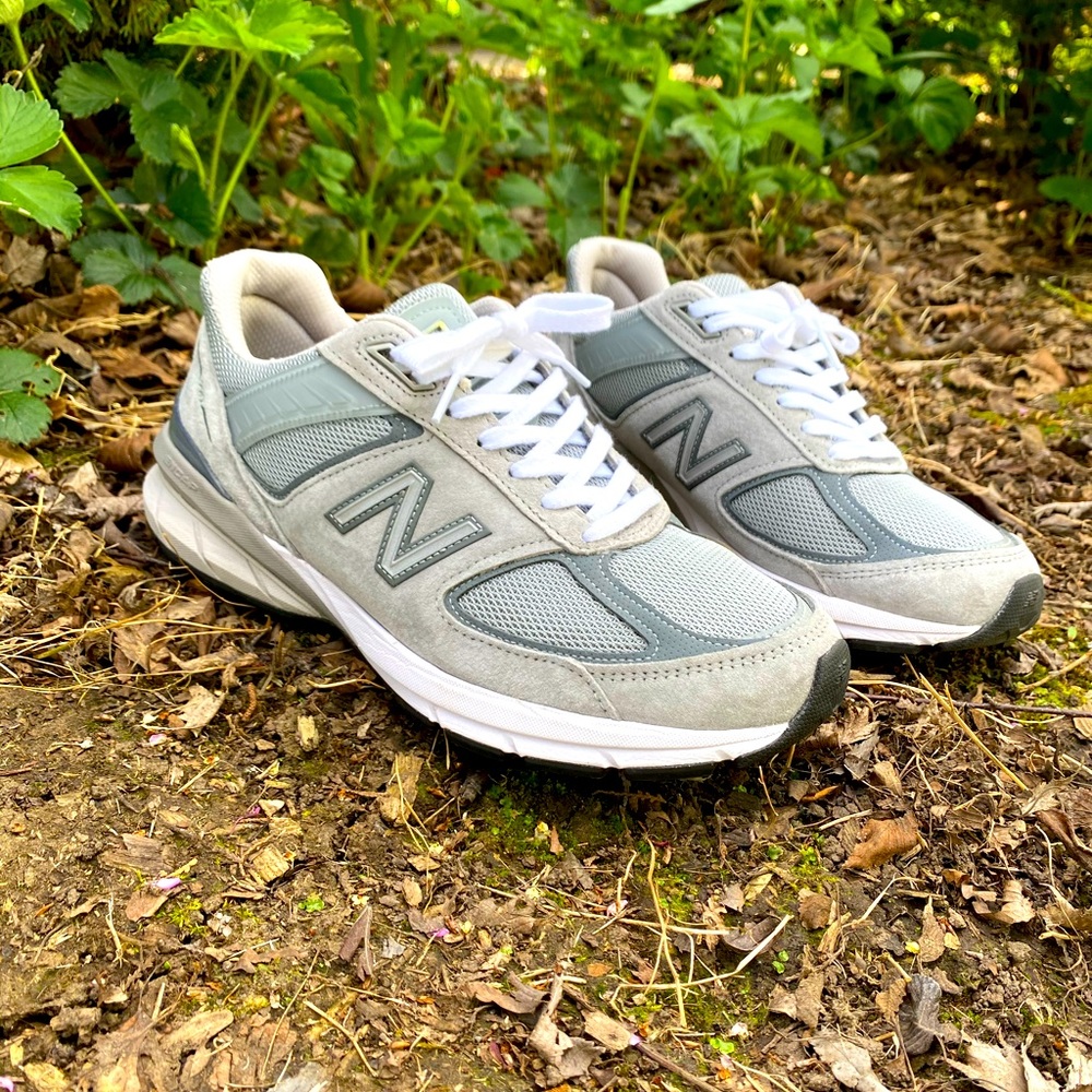 New Balance 990 (send offers!)